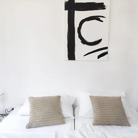 Nik Studio Apartment *